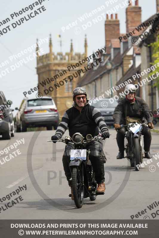 Vintage motorcycle club;eventdigitalimages;no limits trackdays;peter wileman photography;vintage motocycles;vmcc banbury run photographs